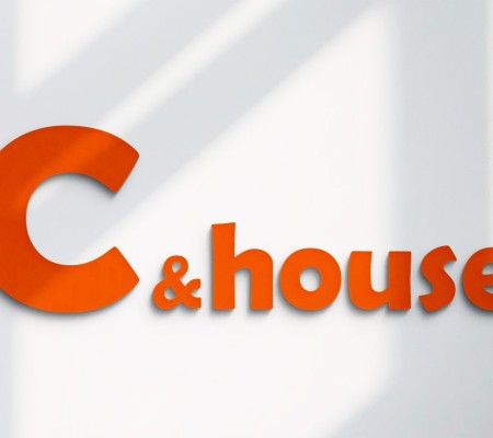 [C&house]