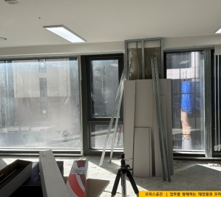 [유리창 썬팅필름] 종로구 오피스 유리 썬팅필름 작업 안내